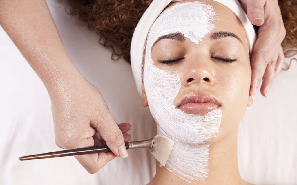 Rutinas de belleza para mamás con prisa