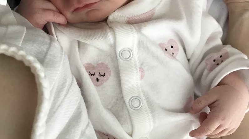 Babyprem ropa de bebé prematuro Pequeño Bebé Rosa Azul Cardigan cardie 3-5 lb 5-8 lb 