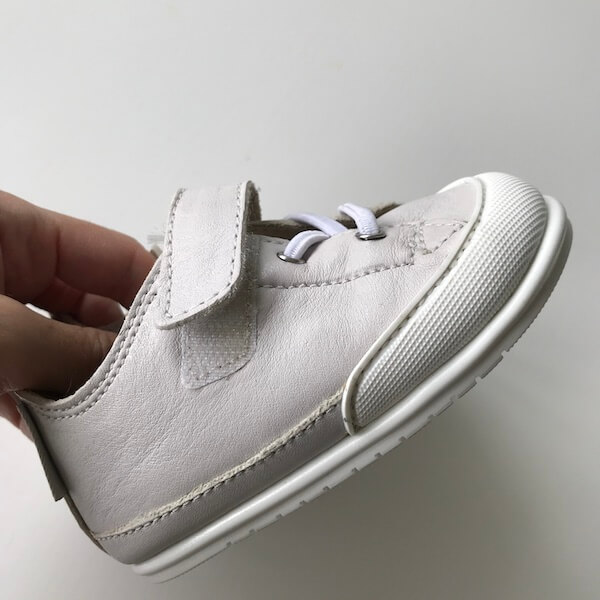 Zapato FEROZ Turia blanco (lateral)